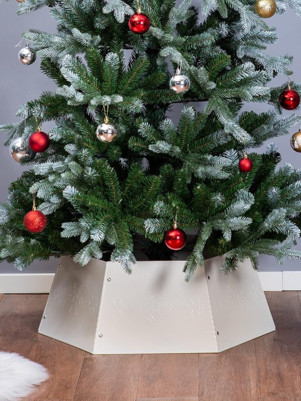 Metal Christmas Tree Ring, Christmas Tree Collar with Printed Snowflake, Christm